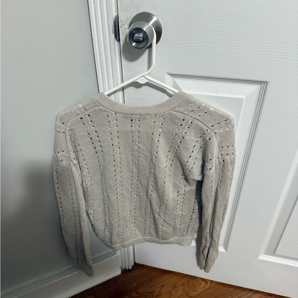 Banana Republic Women's Light Beige Knit Sweater - Picture 2 of 4